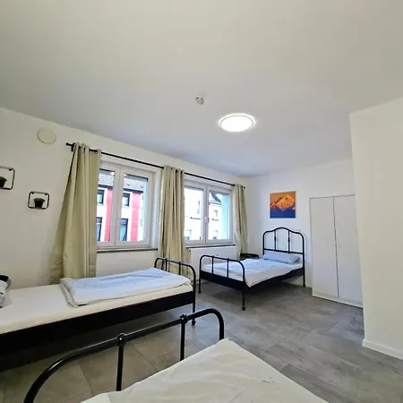 In * Мёнхен-Гладбах